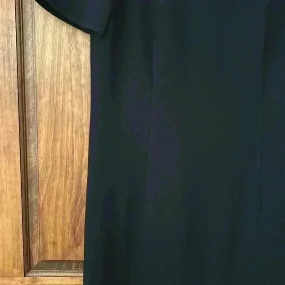 Ellen Tracy Black Dress Short Sleeves Size 4 - Picture 4 of 11